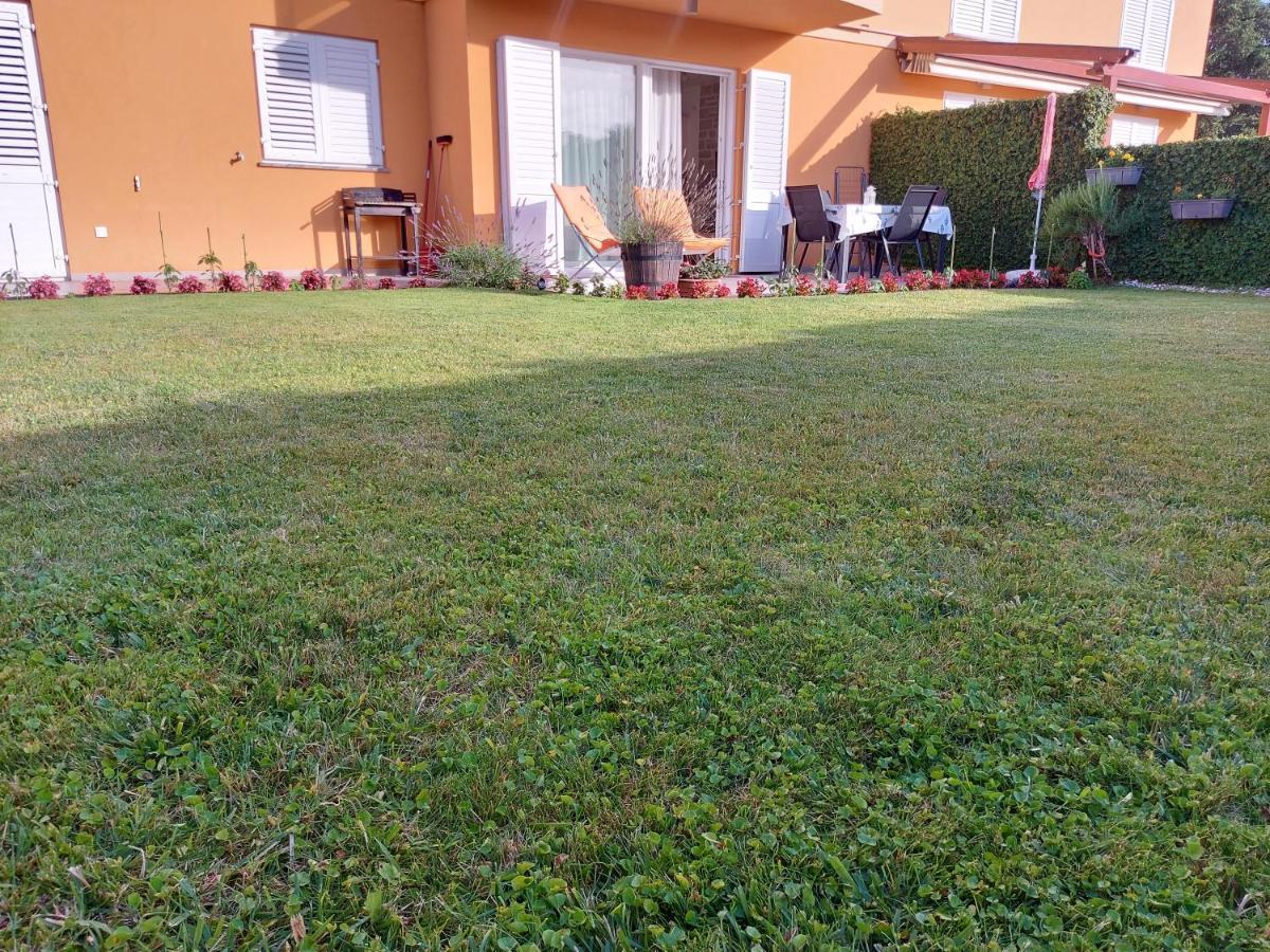 Apartment Lorenzo Помер Екстериор снимка